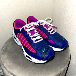 NEW NIKE Air Max Tailwind IV